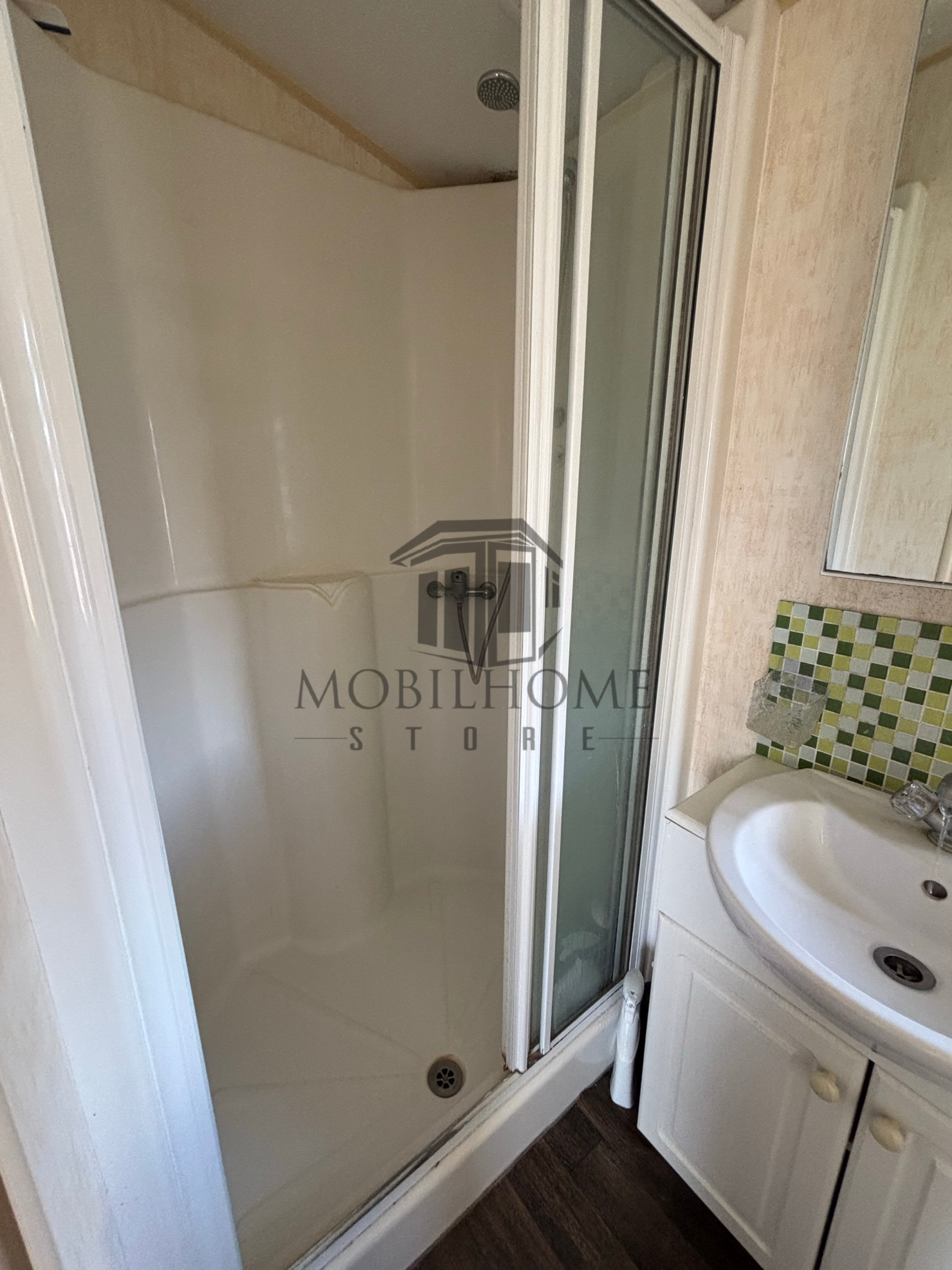 Salle d'eau du mobil-home WILLERBY WESTMORLAND
