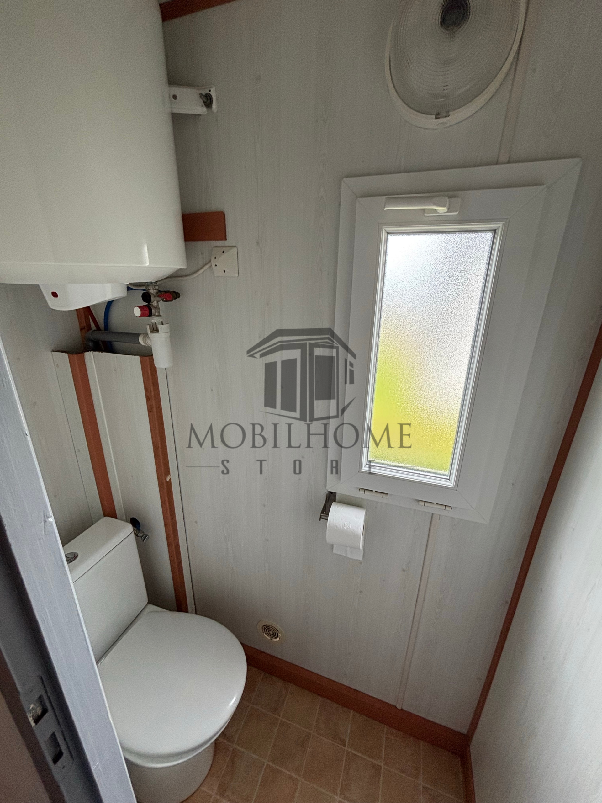 Toilette du mobil-home CRL