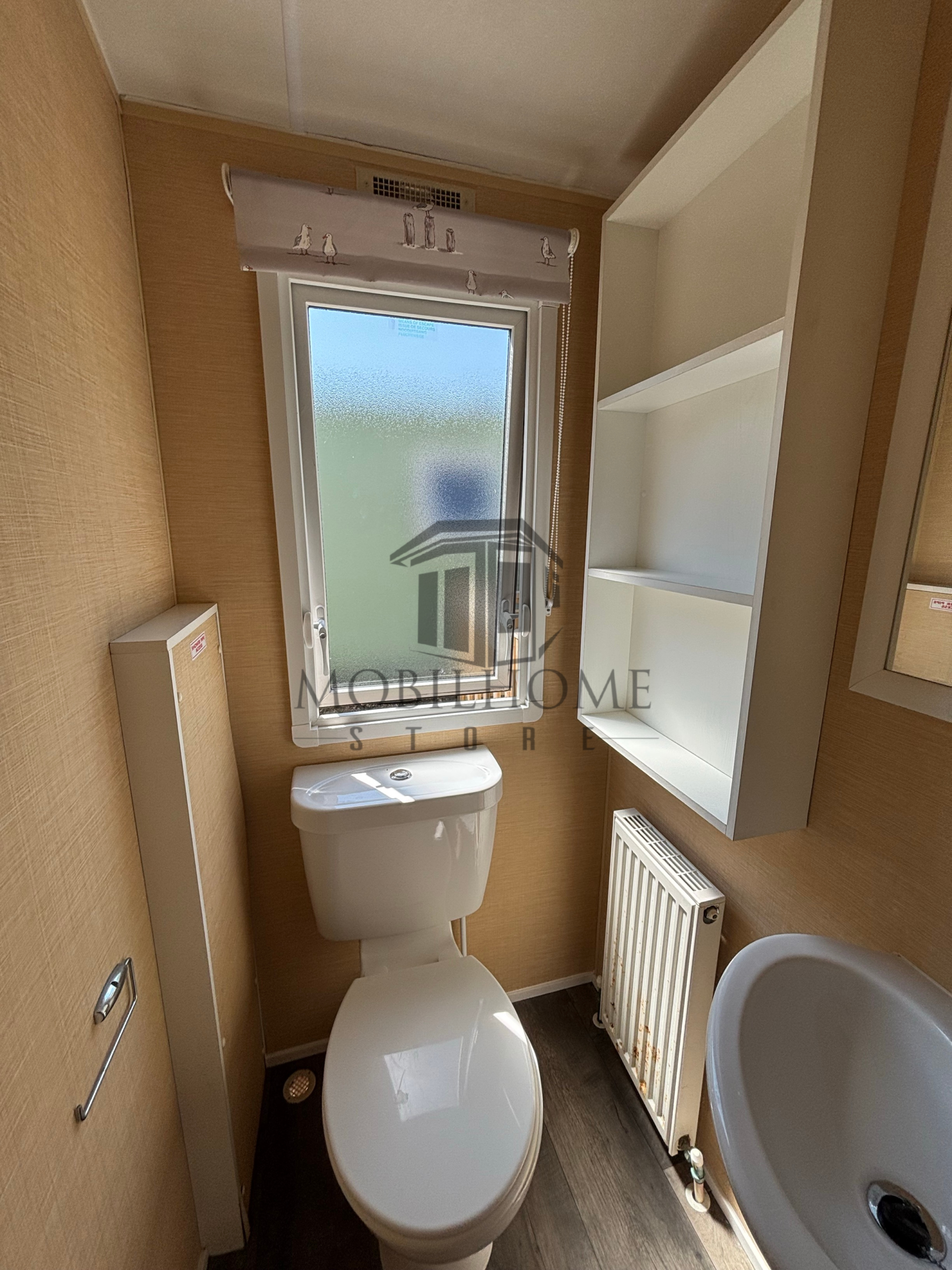 Deuxième toilette du mobil-home WILLERBY RIO